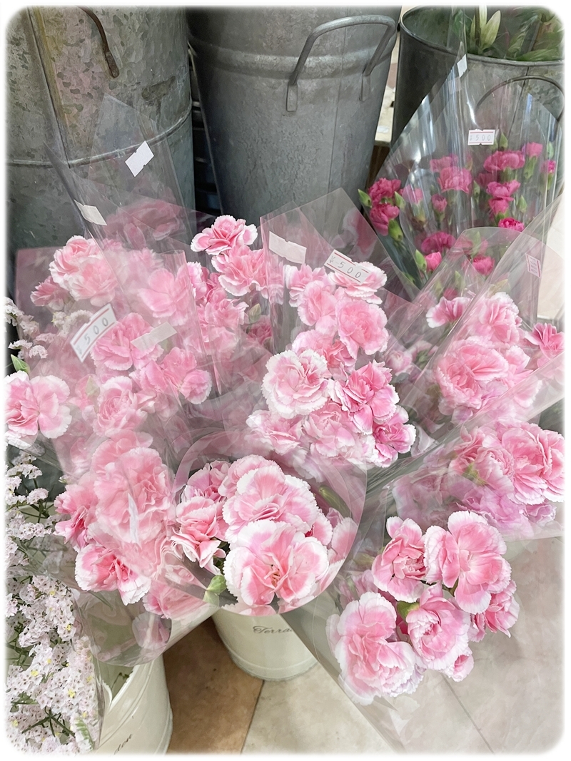 フラワーショップKAZ やさしいピンクのお花